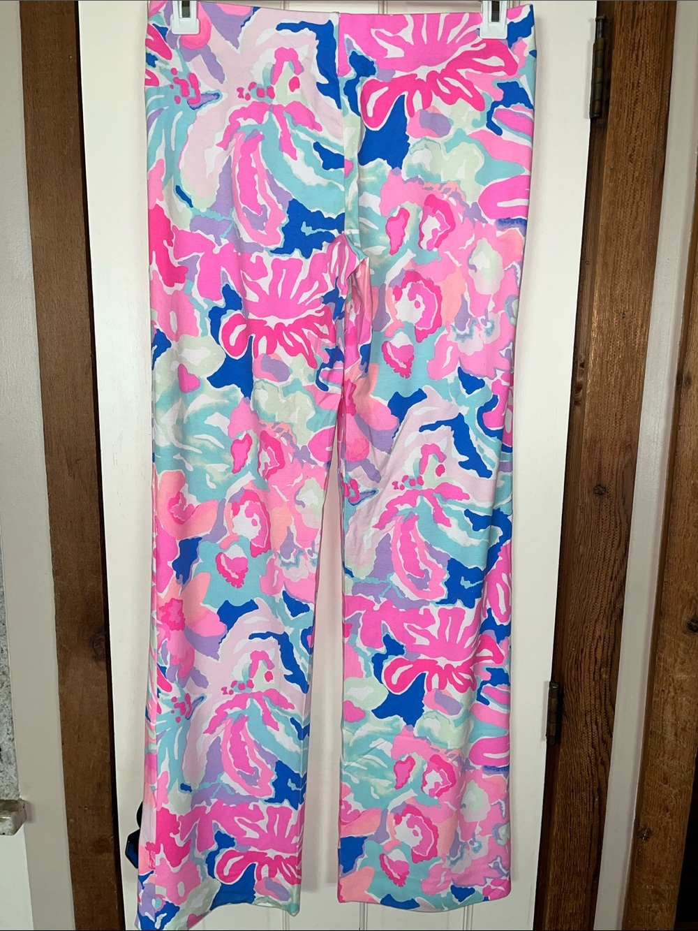 Lilly Pulitzer Georgia Mae pants Pink, Blue & Mint Abstract Floral. - Picture 3 of 6